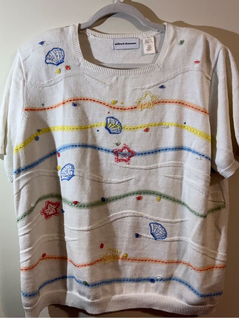 Alfred Dunner summer sweater women
XL pastel shell starfish embroidery sequins